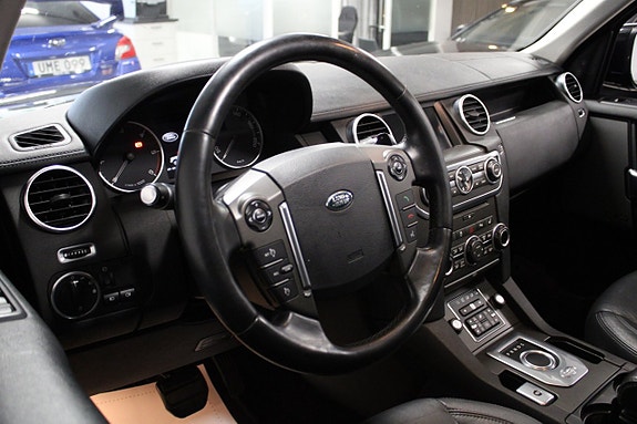 Land Rover Discovery 17 of 18