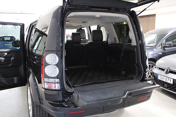 Land Rover Discovery 8 of 18