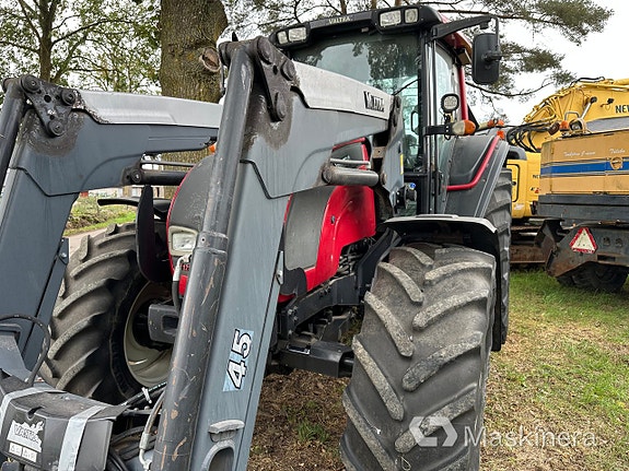 Traktor Valtra N 121 23 of 27