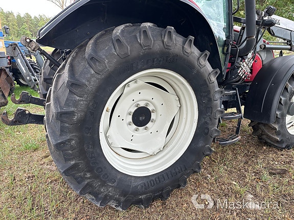 Traktor Valtra N 121 14 of 27