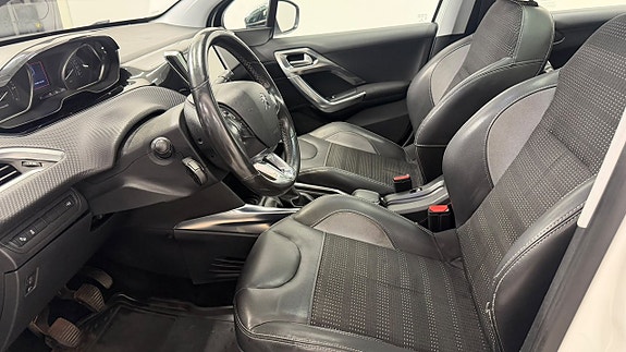 Peugeot 2008 12 of 12