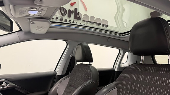 Peugeot 2008 9 of 12
