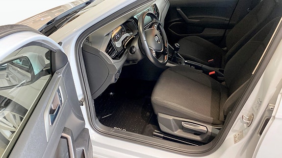 Volkswagen Polo 8 of 13