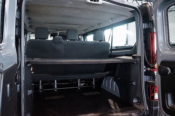 Renault Trafic 26 of 28