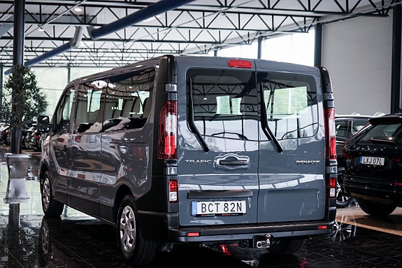 Renault Trafic 8 of 28
