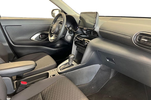 Toyota Yaris Cross 7 of 21