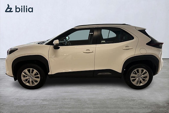 Toyota Yaris Cross 3 of 21