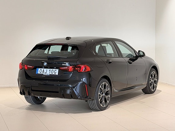 BMW 120 10 of 12