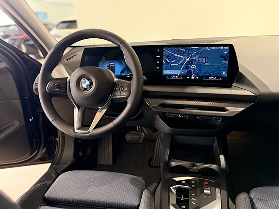 BMW 120 8 of 12