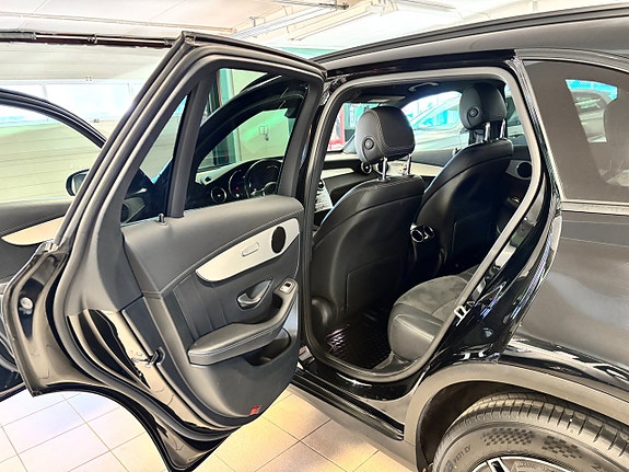 Mercedes-Benz GLC220 d 9 of 18
