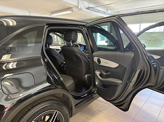 Mercedes-Benz GLC220 d 18 of 18