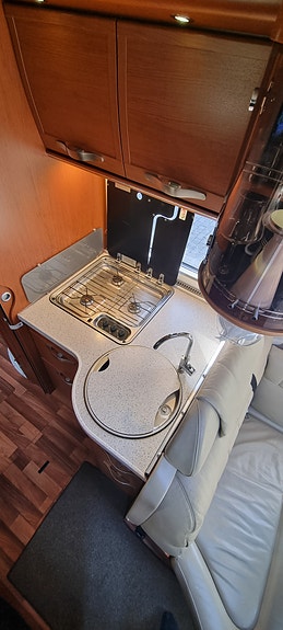 Hymer B680 Starline 12 of 22