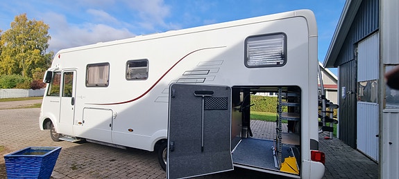 Hymer B680 Starline 5 of 22