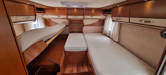 Hymer B680 Starline 15 of 22