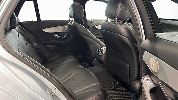 Mercedes-Benz C220 d 7 of 12