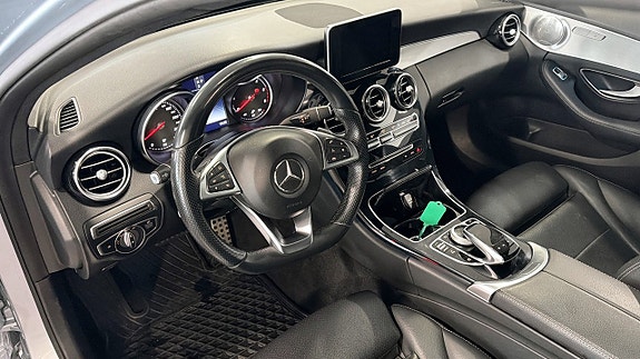 Mercedes-Benz C220 d 10 of 12