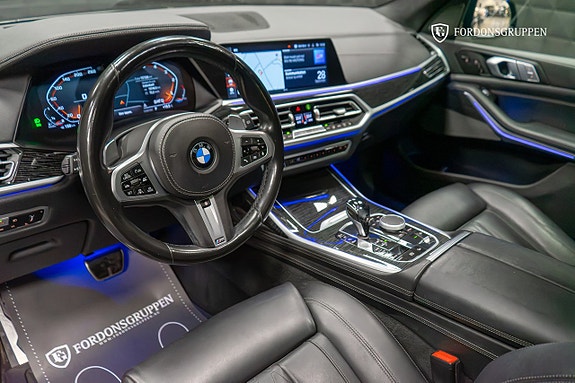 BMW X7 18 of 29