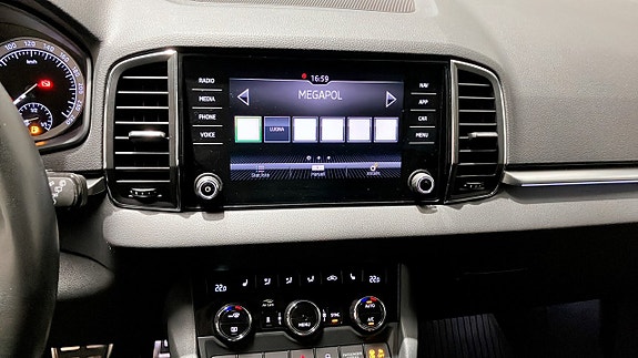 Skoda Karoq 9 of 12