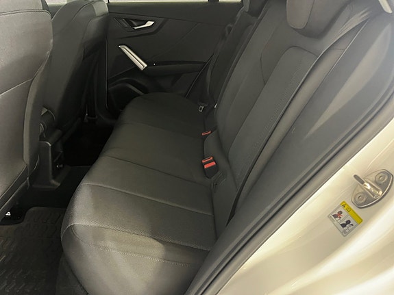Audi Q2 6 of 7
