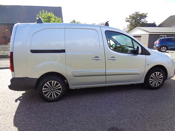 Peugeot Partner 6 of 17