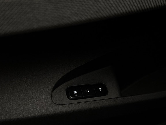 Polestar 2 12 of 30