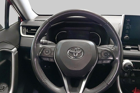 Toyota RAV4 10 of 11