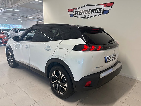 Peugeot e-2008 4 of 20