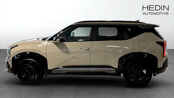 Kia Seltos 6 of 9