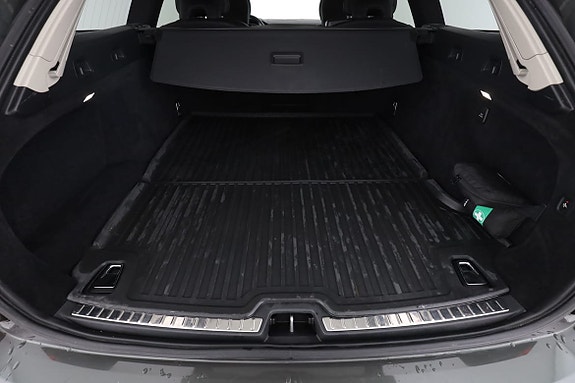 Volvo V90 Cross Country 18 of 30