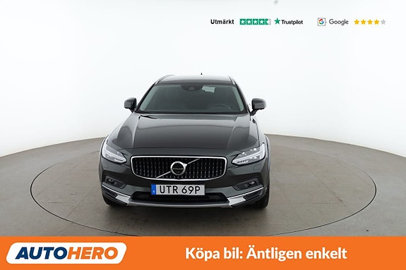 Volvo V90 Cross Country 9 of 30