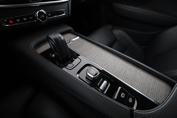 Volvo V90 Cross Country 26 of 30
