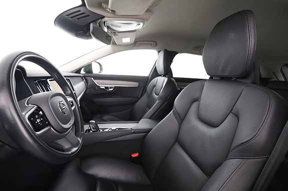Volvo V90 Cross Country 11 of 30