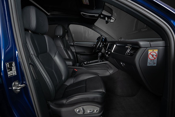 Porsche Macan 13 of 28