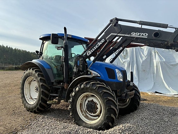 New Holland TS 135A