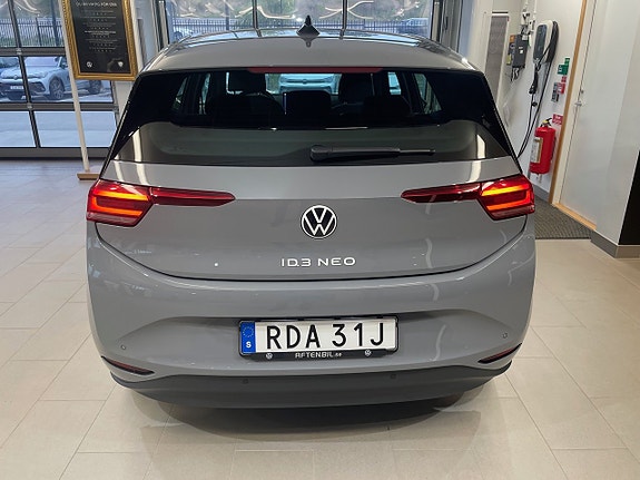 Volkswagen ID.3 Neo 5 of 11