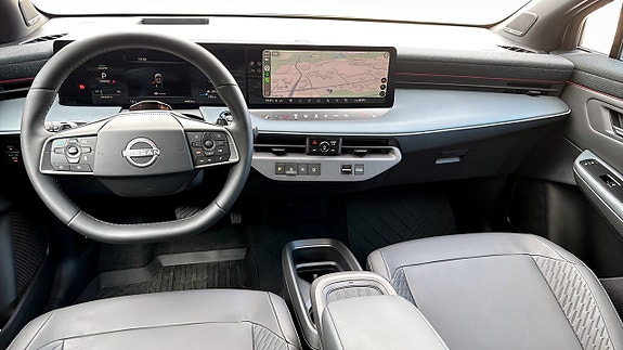 Nissan Leaf 4 of 9