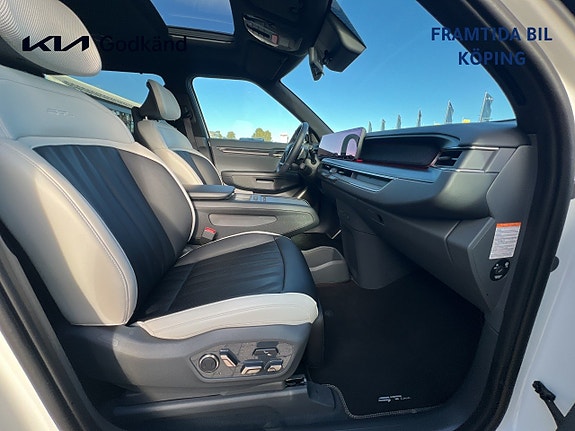 Kia EV9 16 of 20