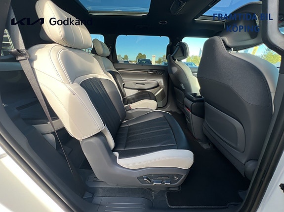 Kia EV9 15 of 20