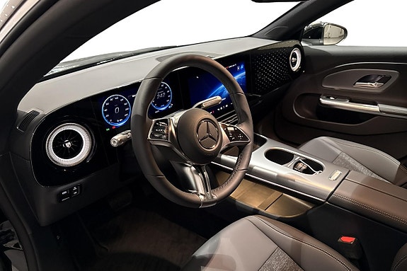 Mercedes-Benz CLA250+ 7 of 16