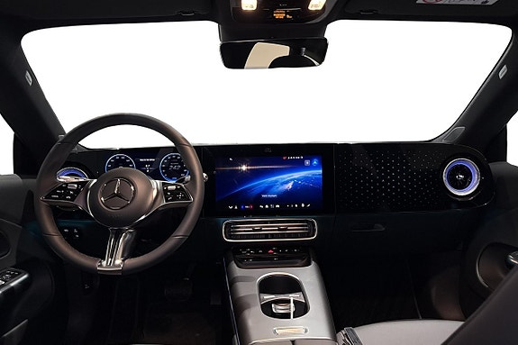 Mercedes-Benz CLA250+ 8 of 16