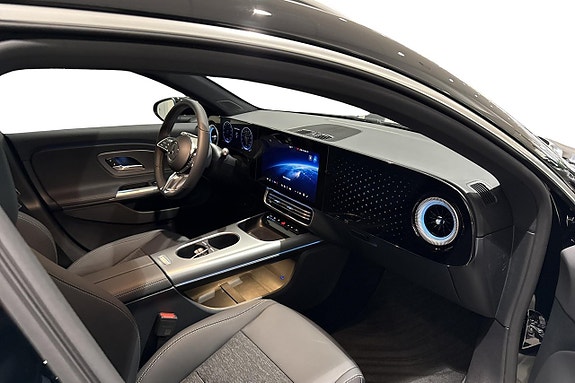 Mercedes-Benz CLA250+ 9 of 16