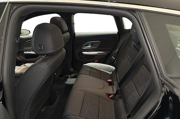 Mercedes-Benz CLA250+ 10 of 16