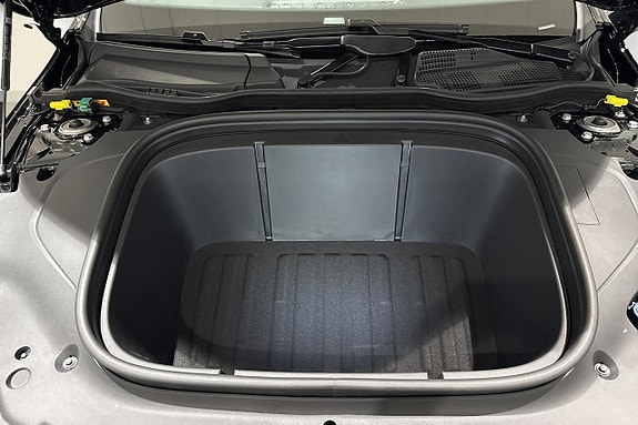 Mercedes-Benz CLA250+ 16 of 16