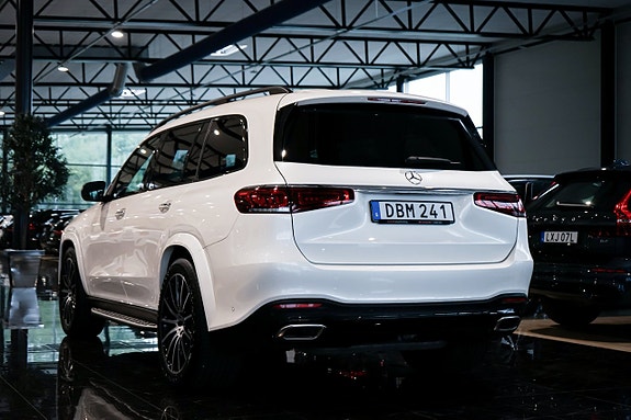 Mercedes-Benz GLS580 8 of 30