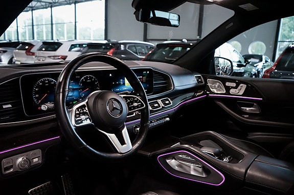 Mercedes-Benz GLS580 10 of 30
