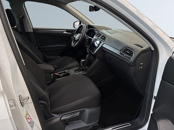 Volkswagen Tiguan Allspace 21 of 27