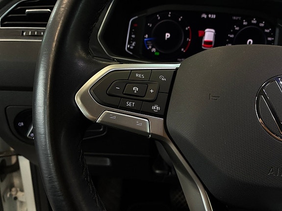 Volkswagen Tiguan Allspace 13 of 27