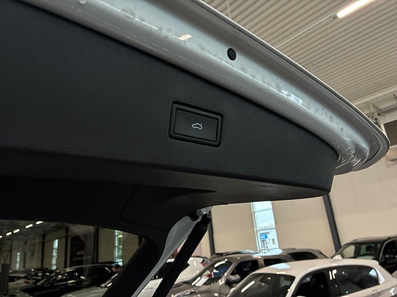 Volkswagen Tiguan Allspace 22 of 27