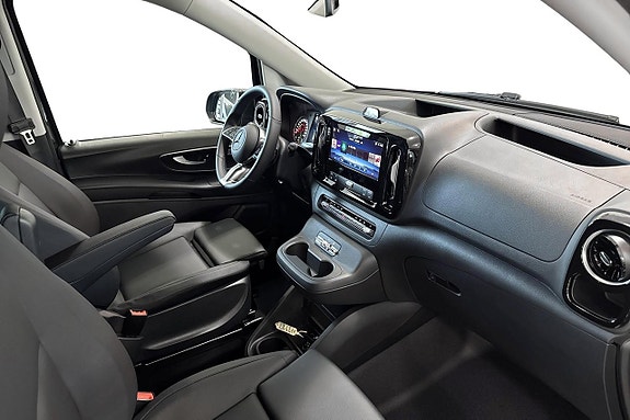 Mercedes-Benz Vito 119 12 of 19