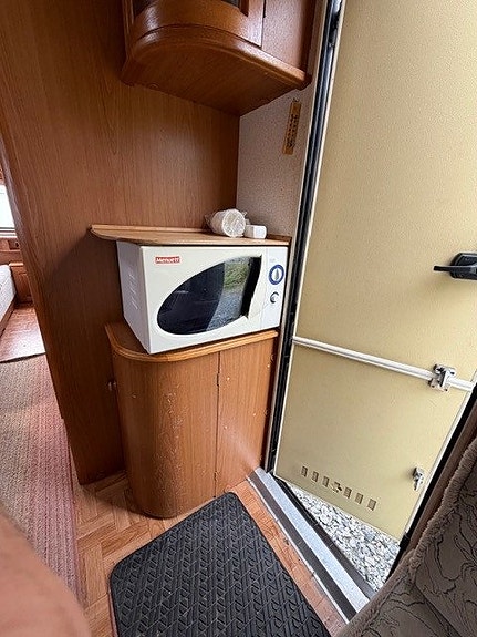 Knaus AZUR 540 TL "Gör det självvagn" 7 of 11